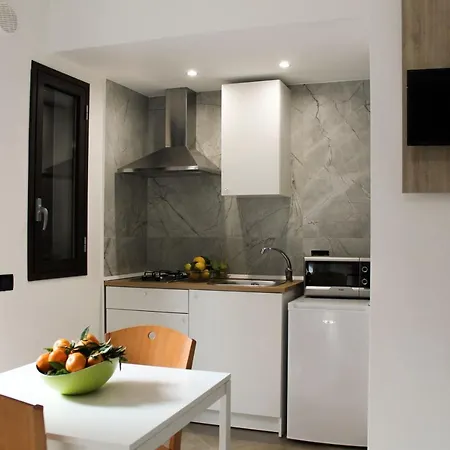 Cara 128, Appartamentini Nel Cuore Di Bagheria, Piano Primo Apartment Bagheria